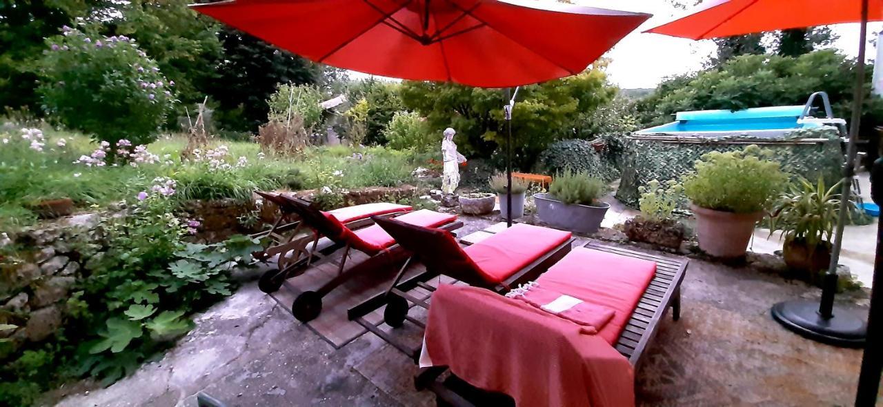 Aux Tuileries Nord Bed & Breakfast *