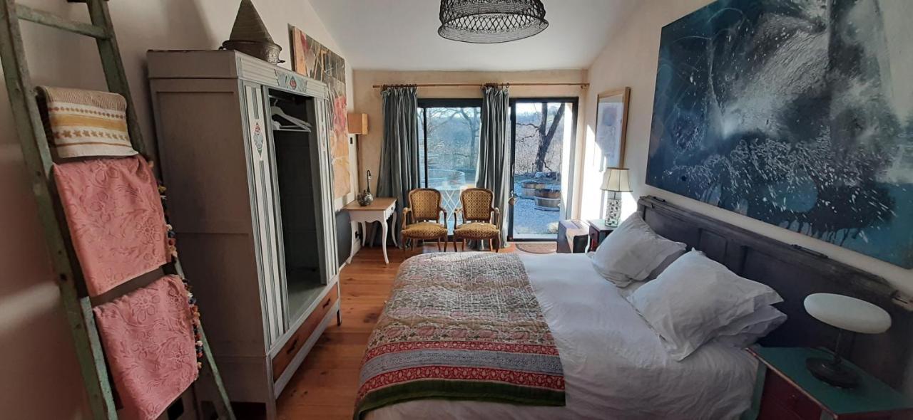 Aux Tuileries Nord Bed & Breakfast